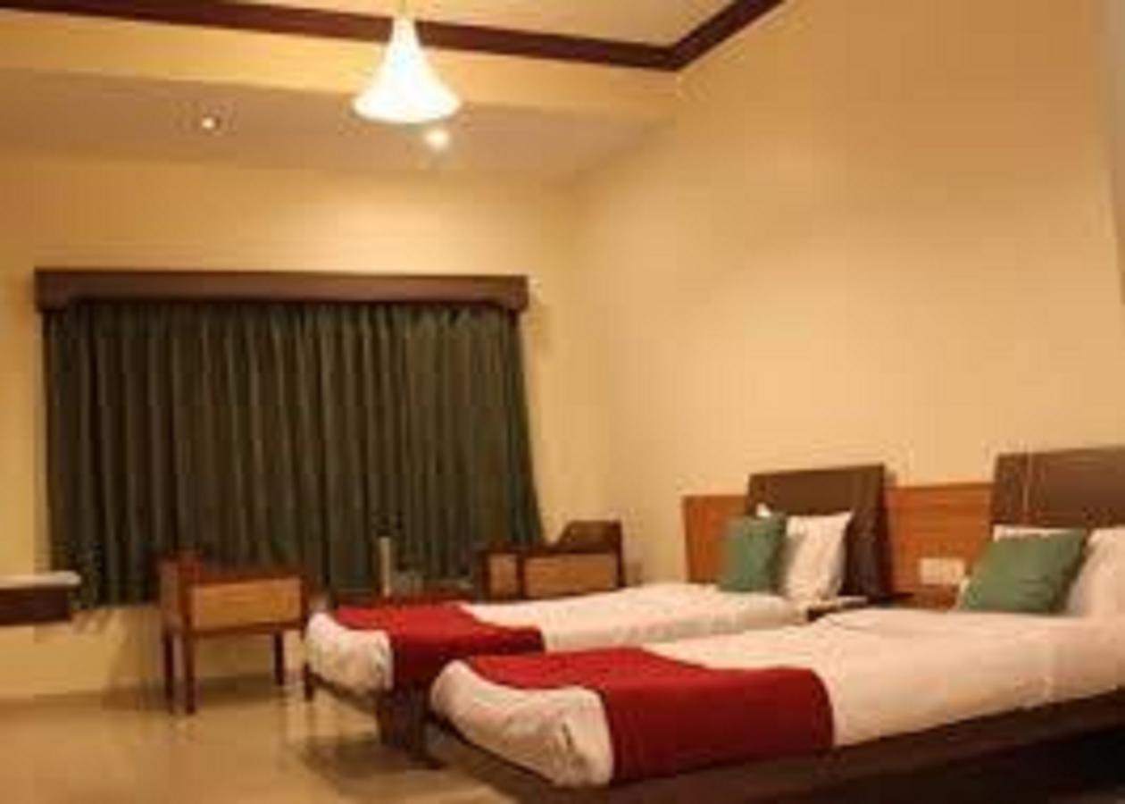 Jaffer Bhai'S Brickland Hotel Panchgani Luaran gambar
